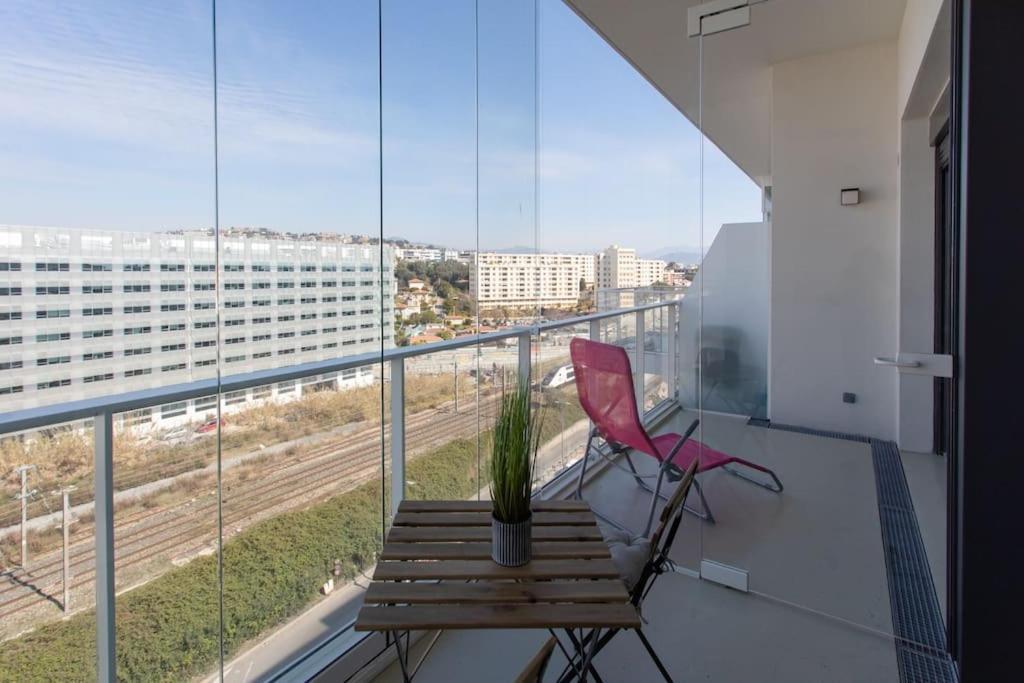 L17 Arenas Suite 3 Balconies 5Mins To The Sea Nizza Kültér fotó